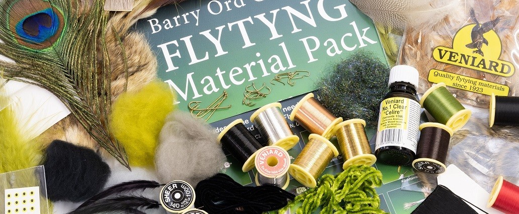 Hareline Fly Tying Material Kit - Premium Tools & Vise